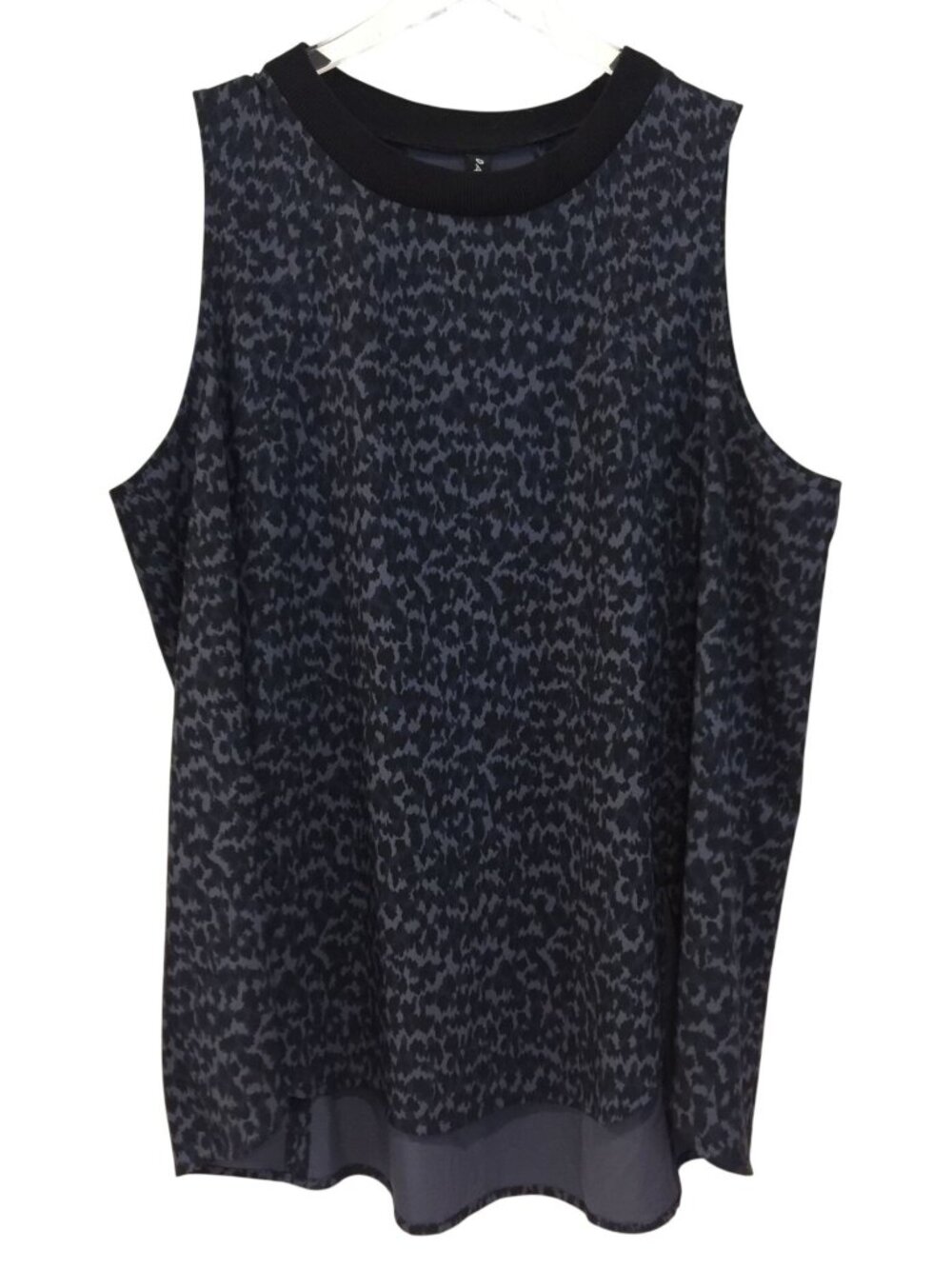 ATHLETA Zephyr Print Tank Ladies Size 1X Navy with Black Cheetah Print